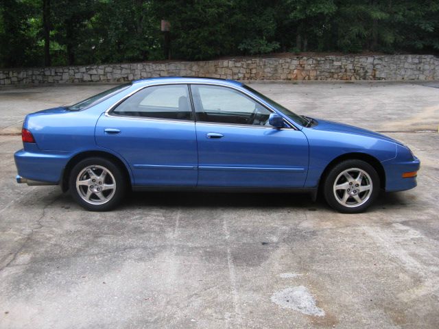 Acura Integra 2000 photo 2