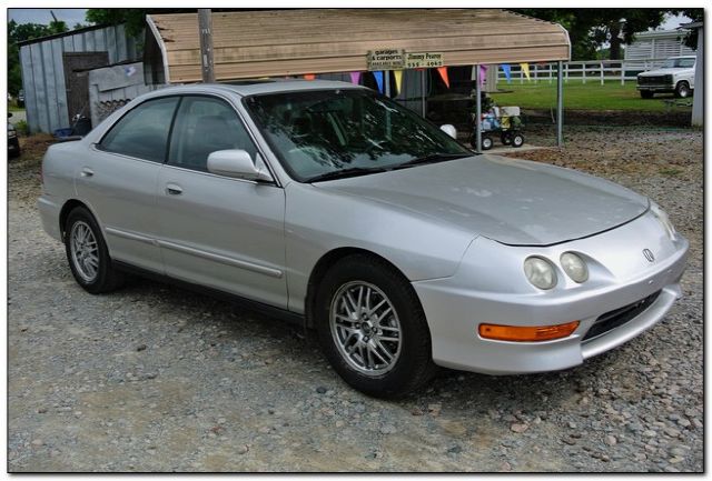 Acura Integra 2000 photo 13