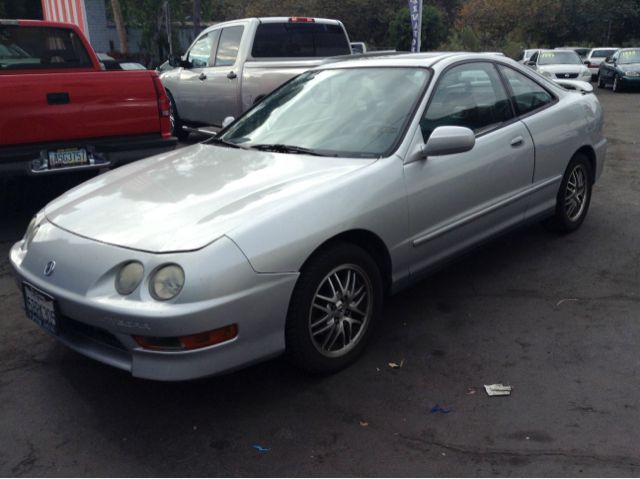 Acura Integra 2000 photo 2