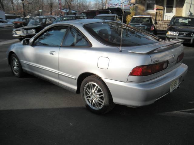 Acura Integra 2001 photo 2