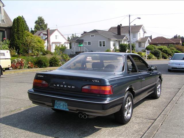 Acura Legend 1988 photo 2