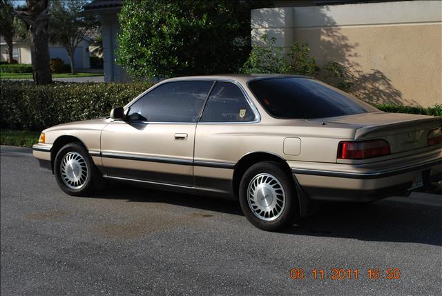 Acura Legend 1990 photo 2