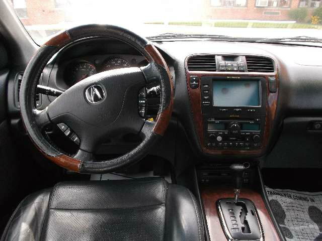 Acura MDX 2003 photo 2