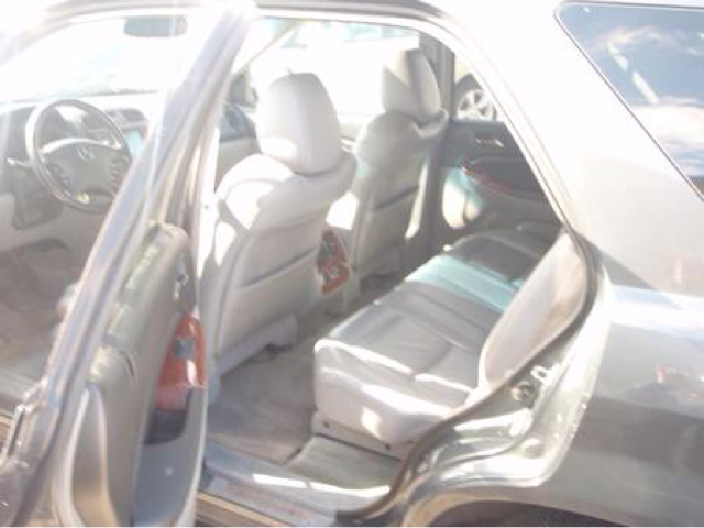 Acura MDX 2003 photo 2