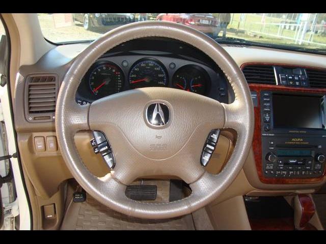 Acura MDX 2004 photo 3