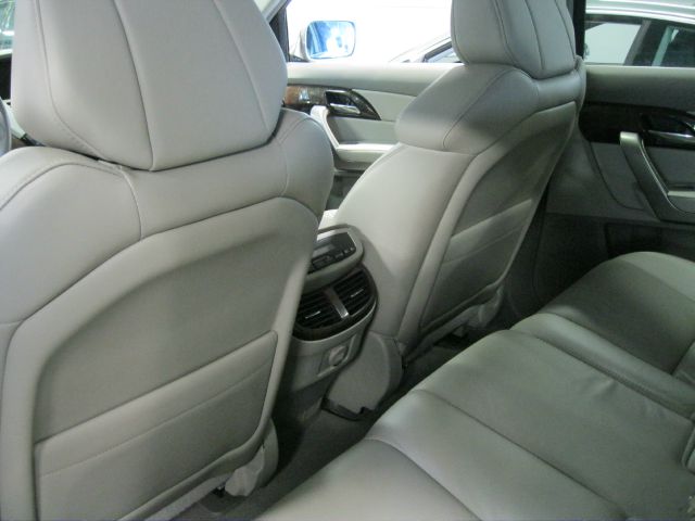 Acura MDX 2010 photo 1