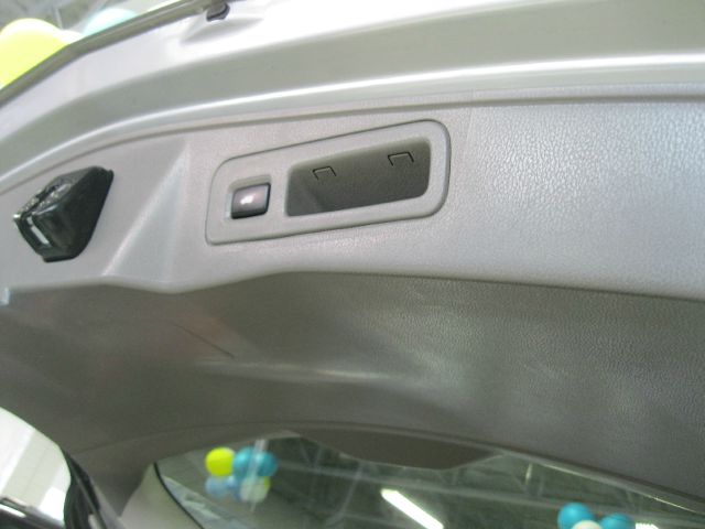 Acura MDX 2010 photo 8