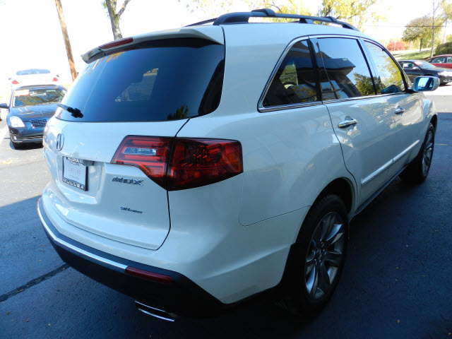 Acura MDX 2011 photo 4