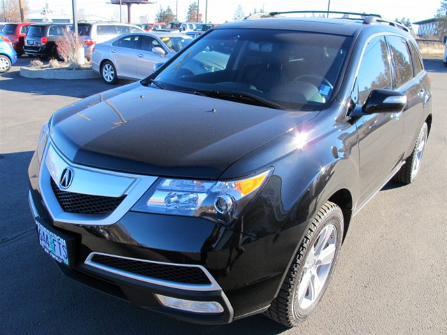 Acura MDX 2011 photo 2