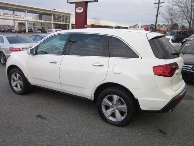 Acura MDX 2011 photo 2