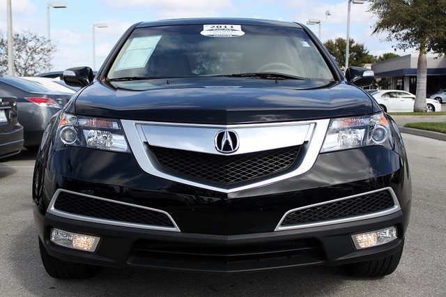 Acura MDX 2011 photo 2