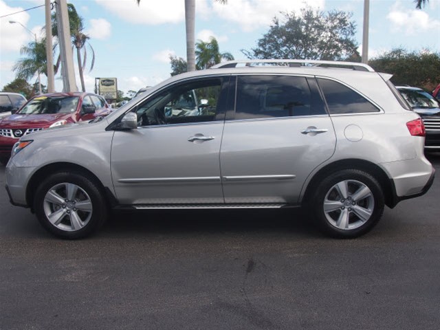 Acura MDX 2011 photo 1