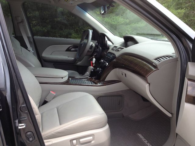 Acura MDX 2011 photo 8