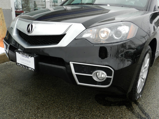 Acura RDX 2010 photo 2