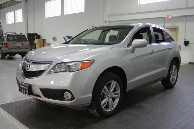 Acura RDX 2013 photo 2