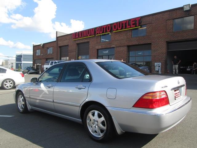 Acura RL 2002 photo 2