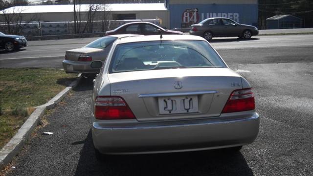 Acura RL 2003 photo 2