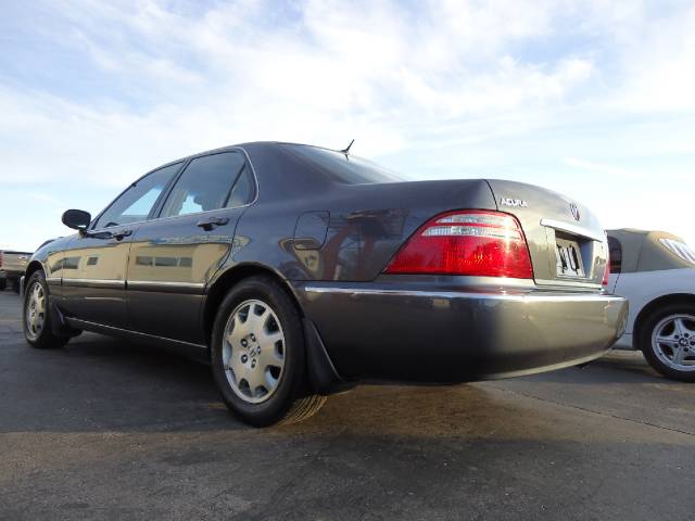 Acura RL 2004 photo 2