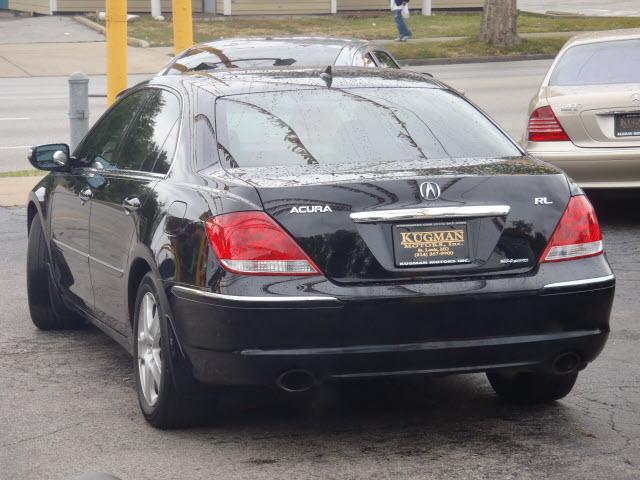 Acura RL 2005 photo 2