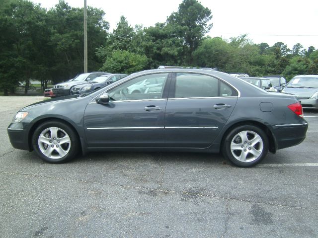 Acura RL 2005 photo 2