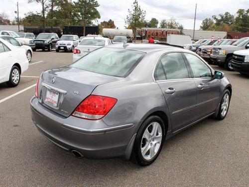 Acura RL 2006 photo 2