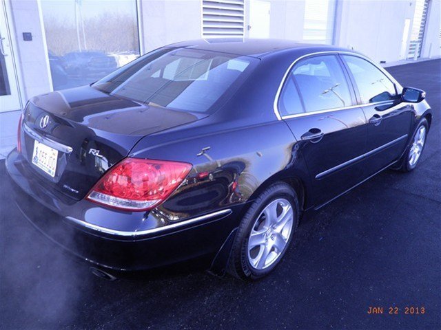 Acura RL 2008 photo 2