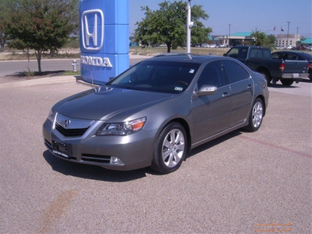 Acura RL 2010 photo 4