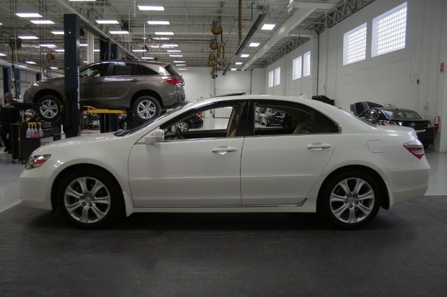 Acura RL 2010 photo 3