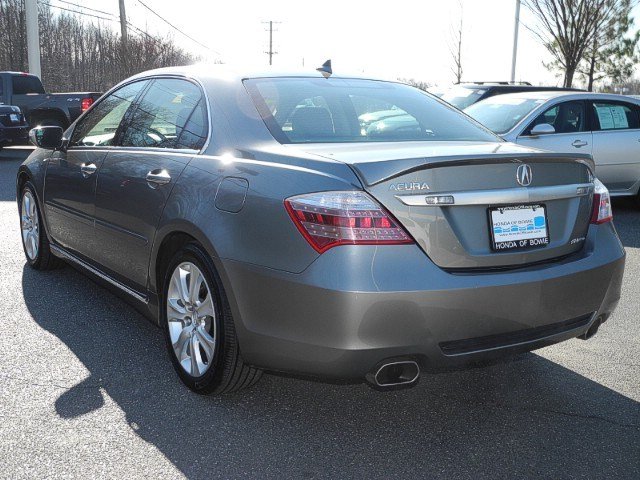 Acura RL 2010 photo 2