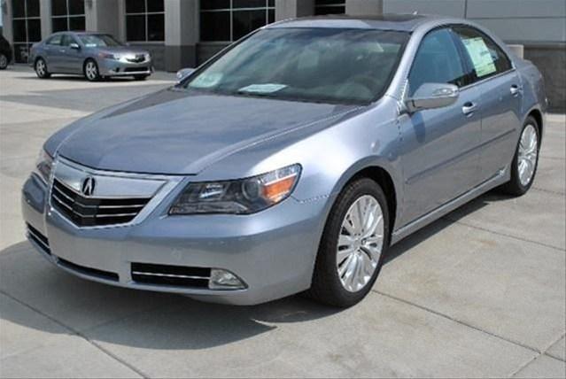 Acura RL 2011 photo 1