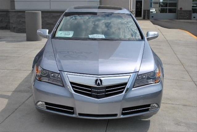 Acura RL 2011 photo 2