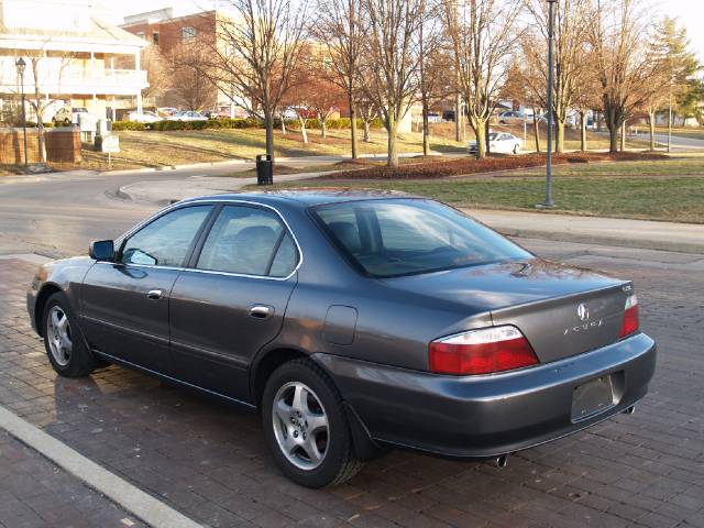 Acura TL 2003 photo 2