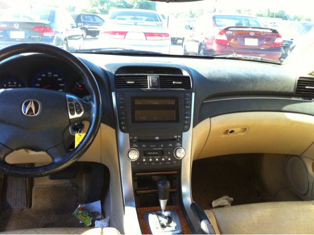 Acura TL 2004 photo 2