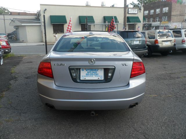 Acura TL Premium Quattro Sedan