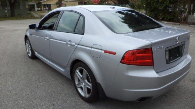 Acura TL 2004 photo 2