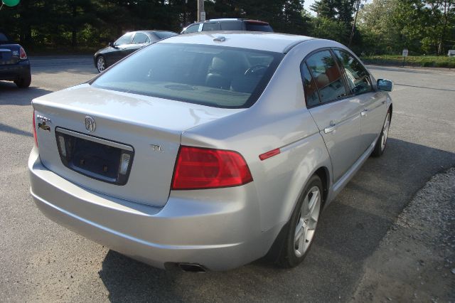 Acura TL 2005 photo 2