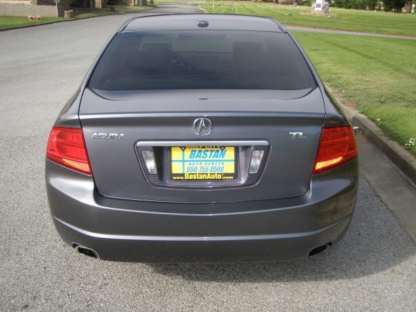 Acura TL 2005 photo 2