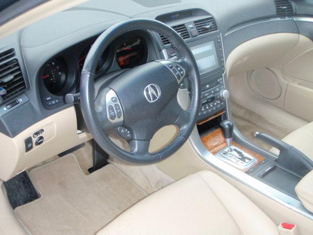 Acura TL 2006 photo 2