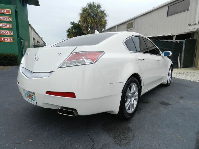 Acura TL Premium Quattro Sedan