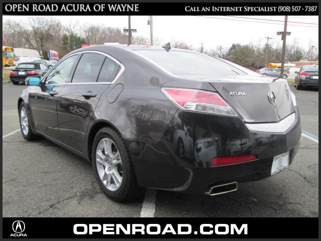 Acura TL 2010 photo 2