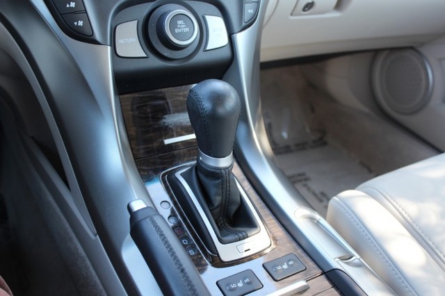 Acura TL 2010 photo 1