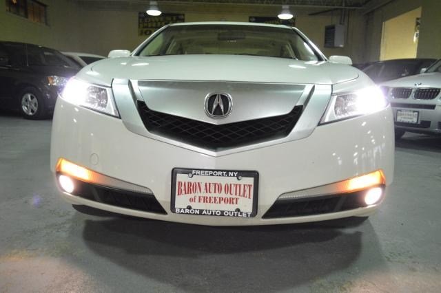 Acura TL 2010 photo 2