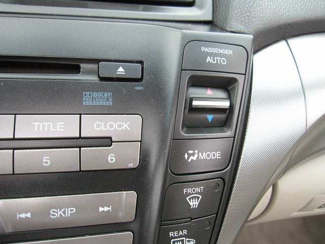 Acura TL 2010 photo 1