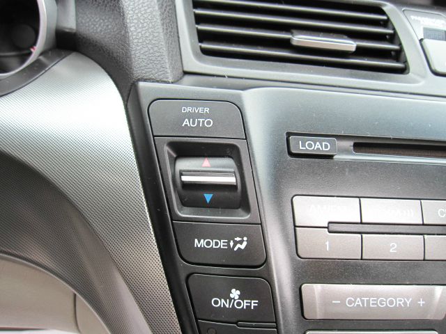 Acura TL 2010 photo 17