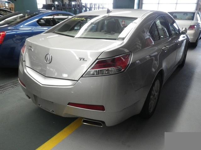 Acura TL 2010 photo 2