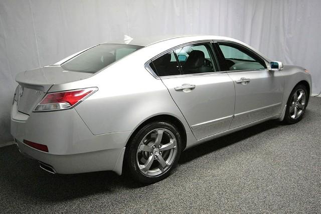 Acura TL 2010 photo 2