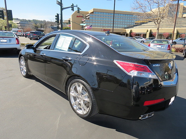 Acura TL 2010 photo 1