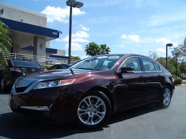 Acura TL 2010 photo 2