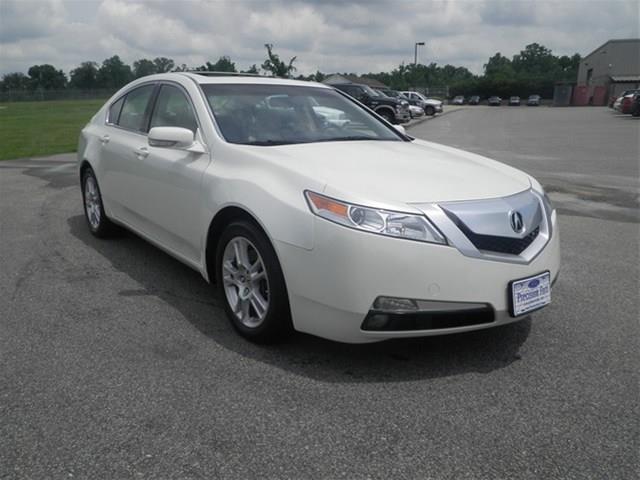 Acura TL 2010 photo 2