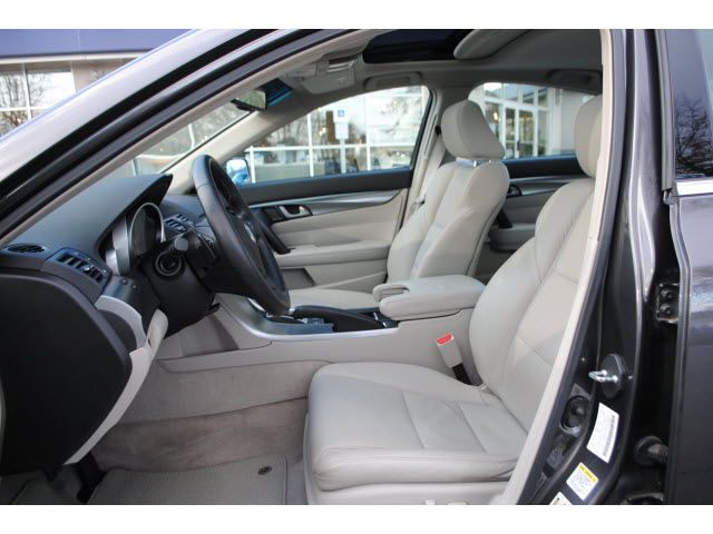 Acura TL 2011 photo 2